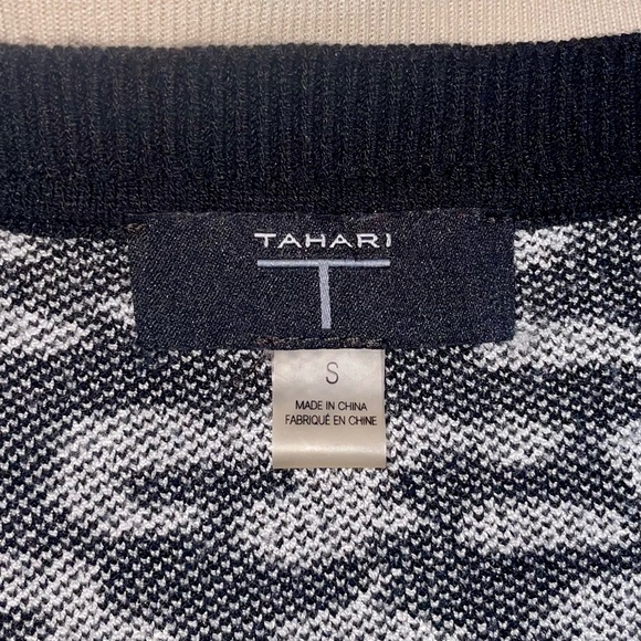 Quarter-Sleeve Sweater - Picture 3 of 3